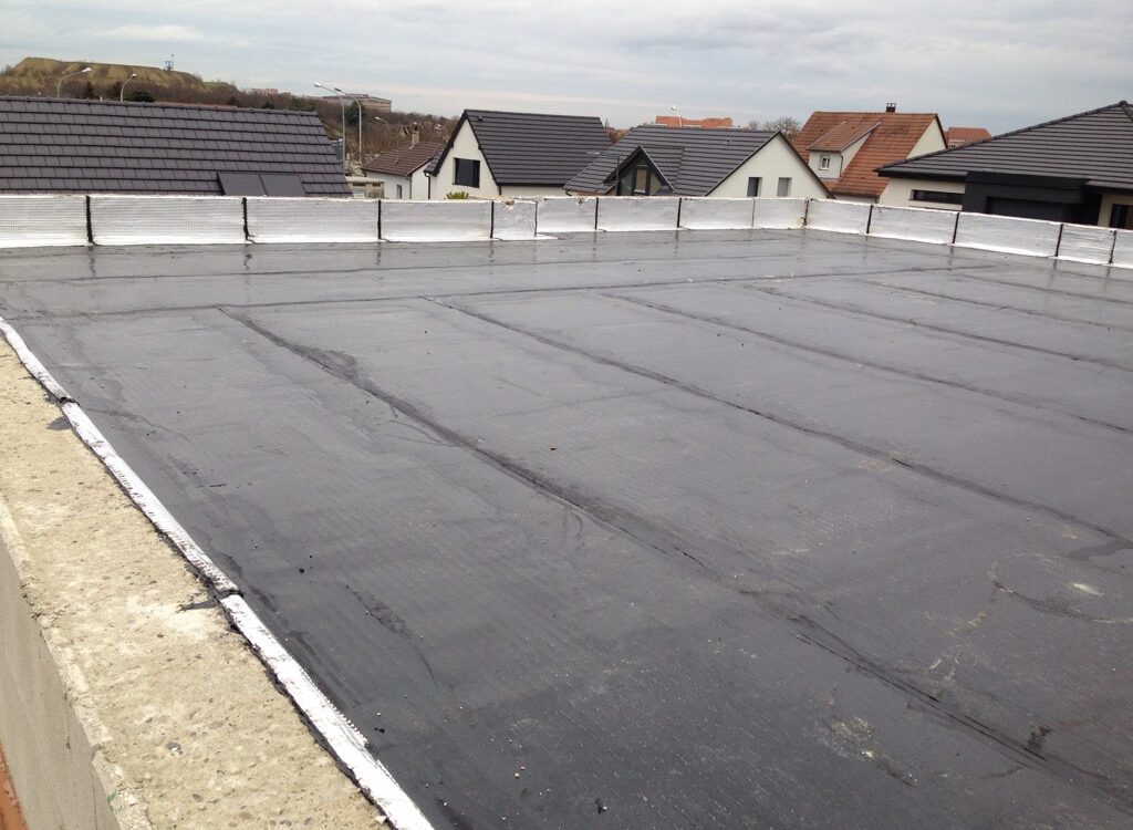 Travaux d&#8217;étanchéité pour toiture et murs à côté de Colmar et Strasbourg Kingersheim